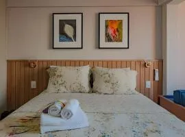 Studio Único com Design e conforto na melhor localização da Barra