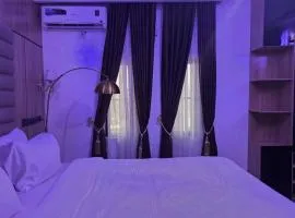 SAINT bon HOTEL AND SUITS