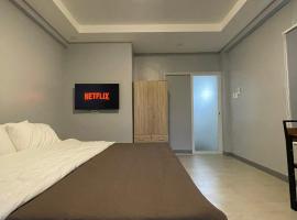 Tanauan Transient Casa Joe, hotel en Darasa