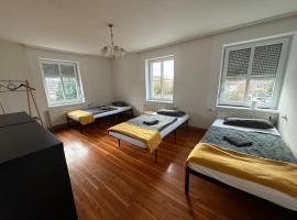 Familien und Handwerkerwohnung in Winnenden 6Betten, hotel di Winnenden