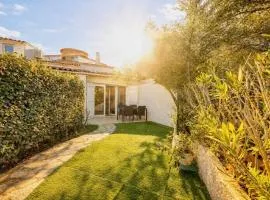 Havre Méditerranéen vers Toulon, Jardin & Terrasse