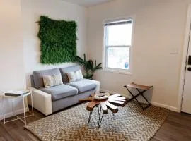 Green Oasis - Studio in Downtown Lexington