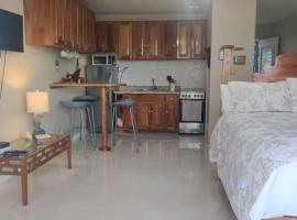 Millers apartment, hotelli kohteessa Ocho Rios