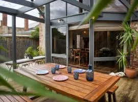 Nectarine Cottage - A Romantic Goolwa Retreat