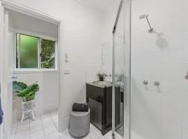 Sheoak Sanctuary - Private Adelaide Hills Retreat