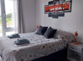 Departamentos Kolibri, hotel di Dina Huapi