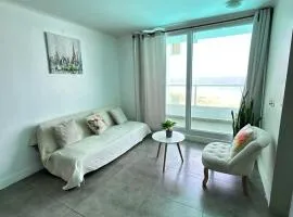 Depto con vista panoramica al Mar- piso 7- Laguna del Mar