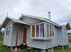 Cabaña San Agustin, hotel in Puqueldón