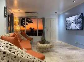 Bobby's Villa Beachfront, Paringao, La Union