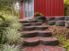 Jungle Cabin w Pool & Nature Trails