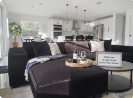 The Private Renewal Villa, Hotel in Avon Park