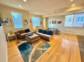 Spacious Townhome Near Downtown