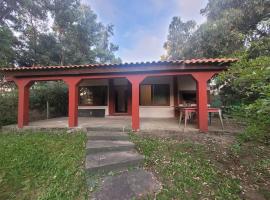 La vuelta y el vaso, hotel en Playa Verde