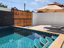 Pana Villa Koh Lanta, hotel di Ban Ai Dao