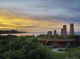 青と碧と白と沖縄 โรงแรมในUkaji