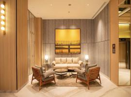 Brand-New Cozy Studio in Tokyo Riverside PIK2, hotell i Muara