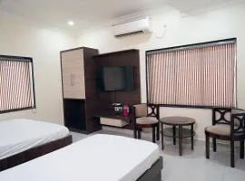 Roy and Roy Guest House