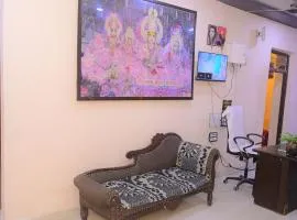 LAXMI PAYING GUEST HOUSE