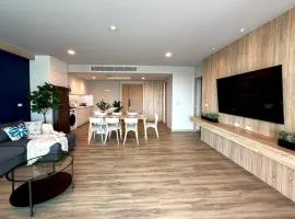 Family apartment 2-BR with Sea View - Karon Beach