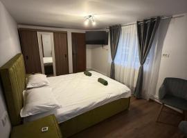 Casa TeoMar, viešbutis mieste Brad