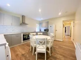 Naas Housing for Workers - Sleeps 6