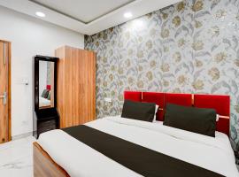 Happy Habitat Guest House, Hotel in Greater Noida