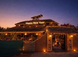 Mud House Farmstay Agra, hotel a Tājganj