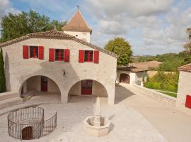 Gîtes du Domaine d'Orion, Hotel in Castelnau-sur-lʼAuvignon