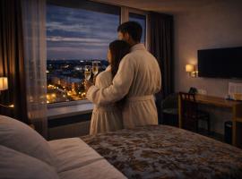 Pärnu Hotel โรงแรมในปาร์นู