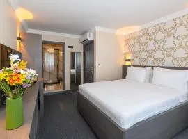 Mays Otel