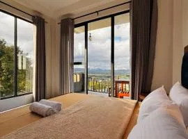 Climax View Point Inn