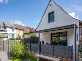 Ferienhaus Charlotta mit Terrasse