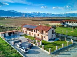 La Porta delle Meraviglie, hotel en Saluzzo