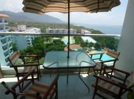 Costa Azul Suites 802