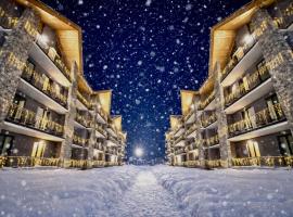 Crystal Bakuriani resort hotel 202C and Crystal loft B 402: Bakuriani şehrinde bir otel