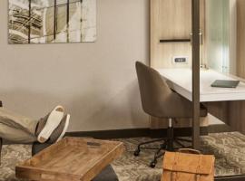 SpringHill Suites by Marriott Richmond Airport โรงแรมในแซนด์สตัน
