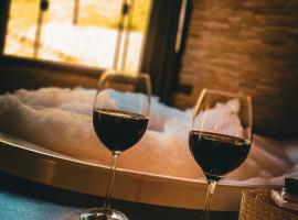 Chalés com Hidromassagem e Lareira em Visconde de Mauá, Prox Pedra Selada, Pousada Leal Chalés, Hotel in Visconde de Mauá