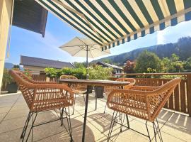 Boutique73 Sunrise: Ossiach şehrinde bir otel