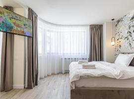 Luxury Brand New ApartHotel with Studios in Brasov, отель в Брашове