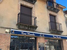 Hotel Cadalso - Casa Moncho: Cadalso de los Vidrios'ta bir otel