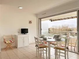 LV820-C02 Appartement 2 pièces 4 couchages LE LAVANDOU