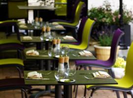 Logis Les Terrasses de Corton, hotel v destinaci Ladoix Serrigny