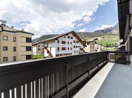 Chesa Chatrigna App 7 - Celerina, hotell i Celerina