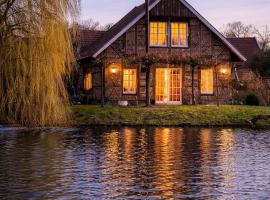 Haus am See Kamin privater Seezugang โรงแรมในวาเรนดอร์ฟ