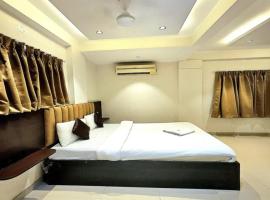 The Lotus, hotel a Pune