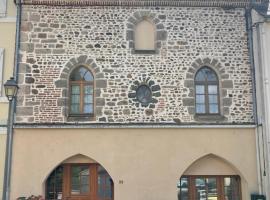 L'Abbatiale, hotel a Néris-les-Bains
