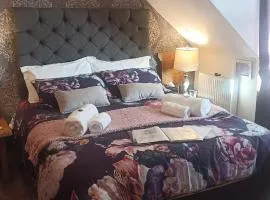 Outlander Boutique B&B ONLY ADULT Delux Room