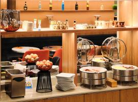 Mercure Chartres Centre Cathedrale，沙特爾的飯店