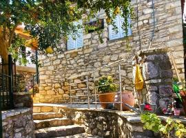 The Cottage in Eva, hotel u gradu Éva