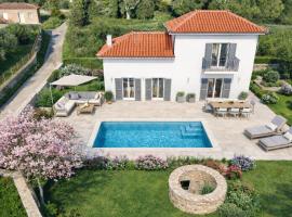 Vrisoules Village, hotel em Methoni